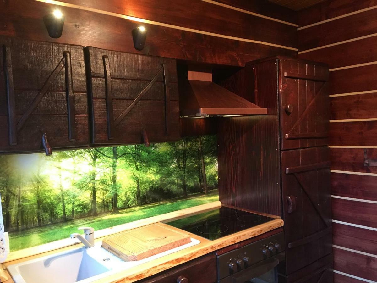 Holzhaus Trollbluemchen Am Wald Und See Neuruppin Exteriér fotografie